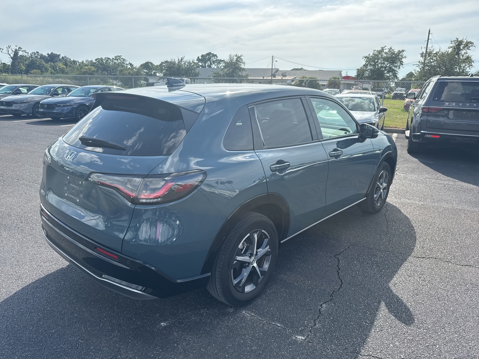 2024 Honda HR-V EX-L photo 7