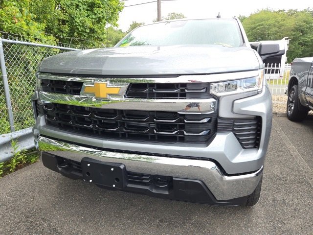 2026 Chevrolet Silverado 1500 LT photo 3