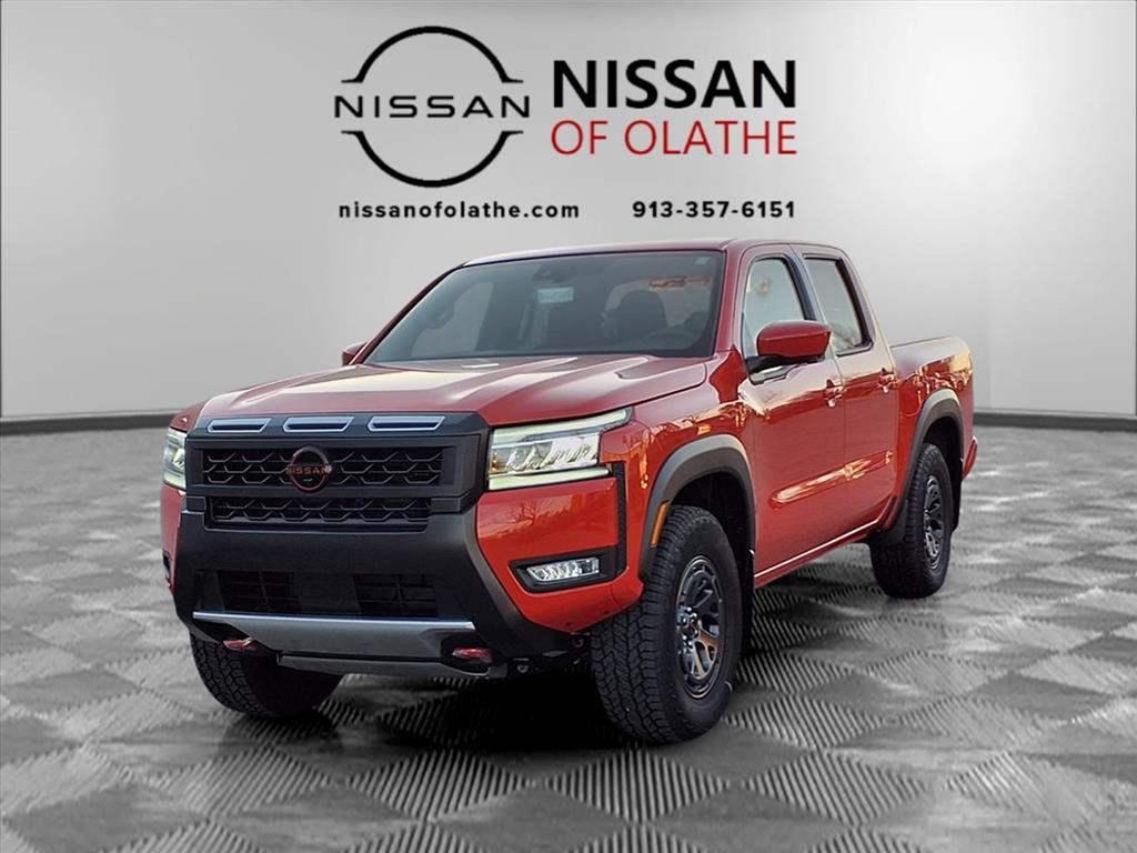 2025 Nissan Frontier PRO-4X's photo