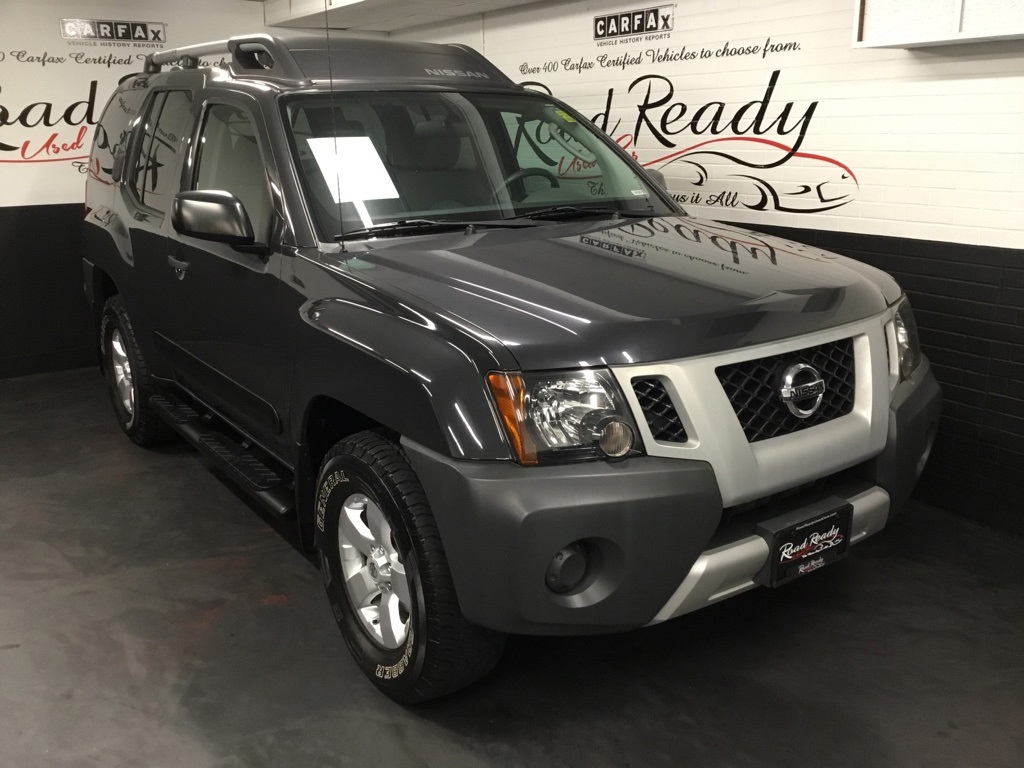 2012 Nissan Xterra S photo 2