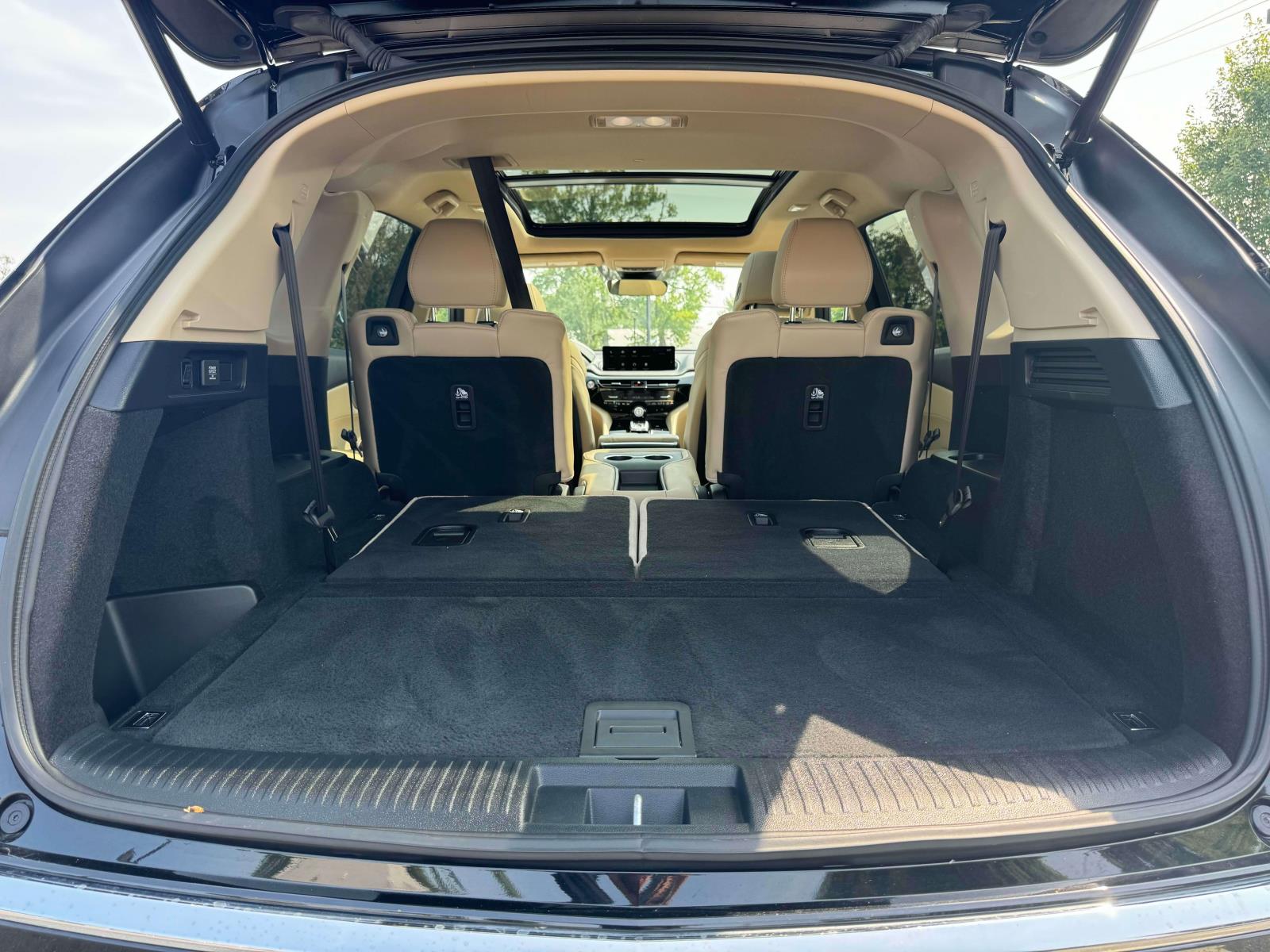 2023 Acura MDX SH-AWD photo 8