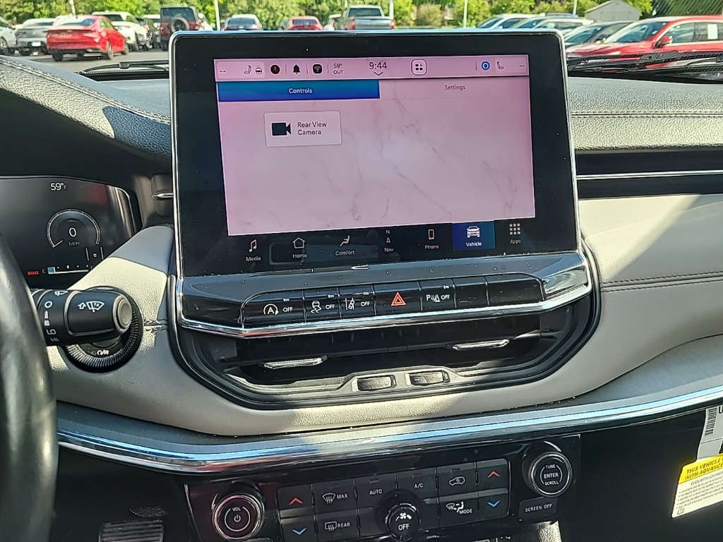 Used 2022 Granite Crystal Metallic Clearcoat Jeep Limited image 26