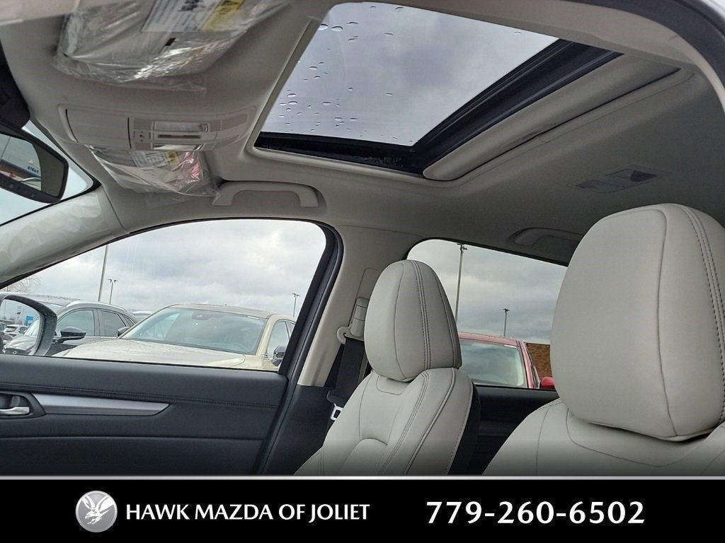 2025 MAZDA CX-5 - Image 10