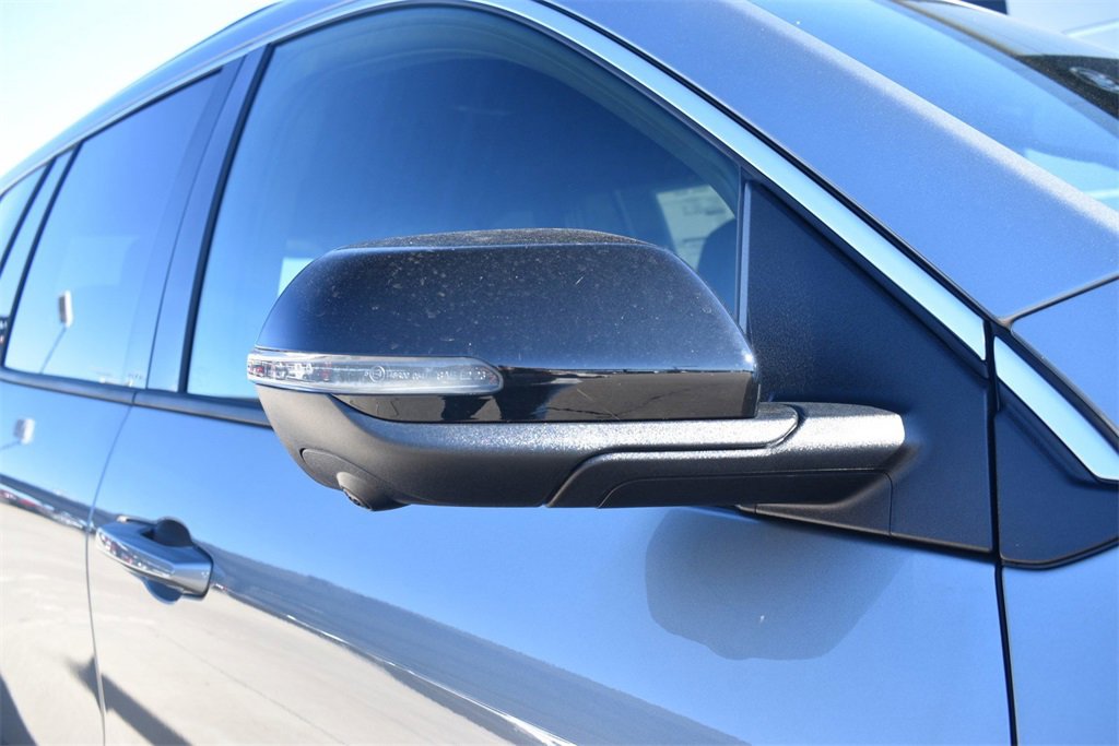 2025 Gmc Acadia Elevation photo 9
