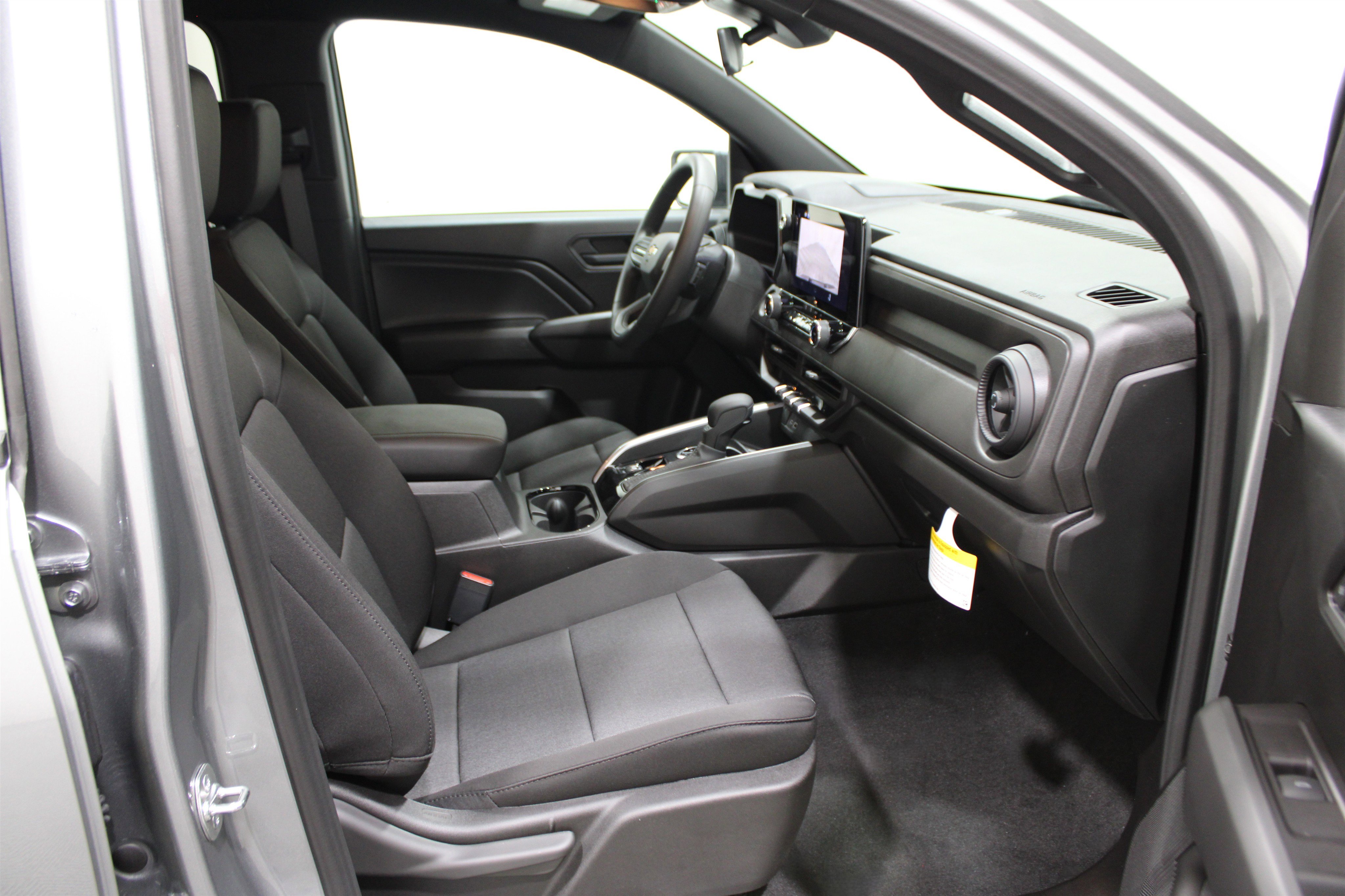 2026 Chevrolet Colorado Work Truck photo 12