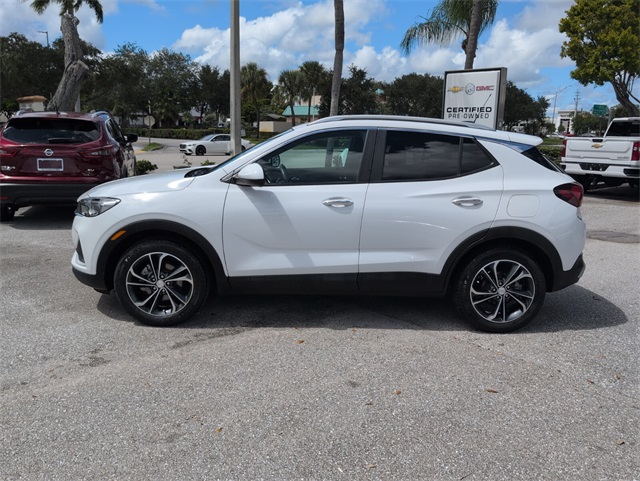 2022 Buick Encore GX Select photo 5