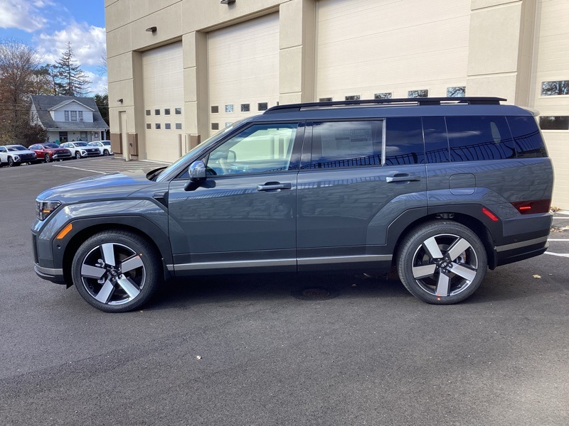 2026 Hyundai Santa Fe Limited photo 4