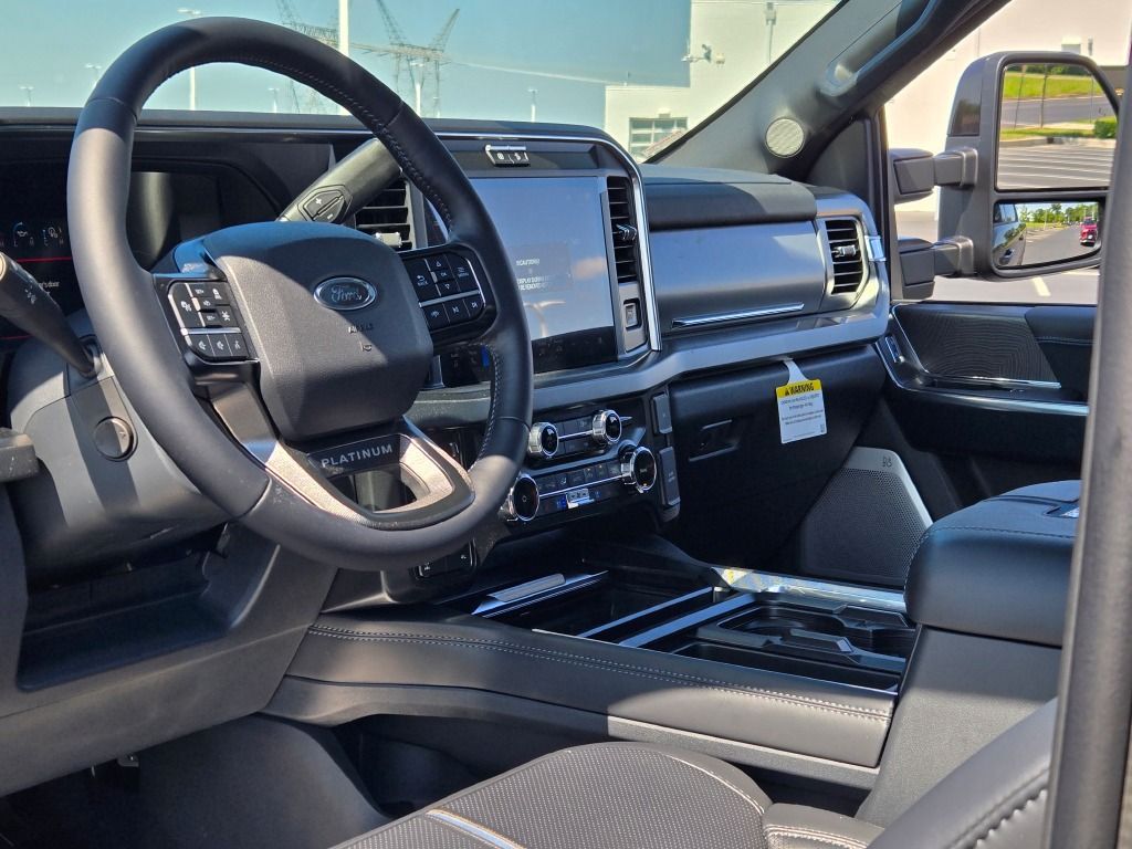 2025 Ford F-250 Platinum photo 22