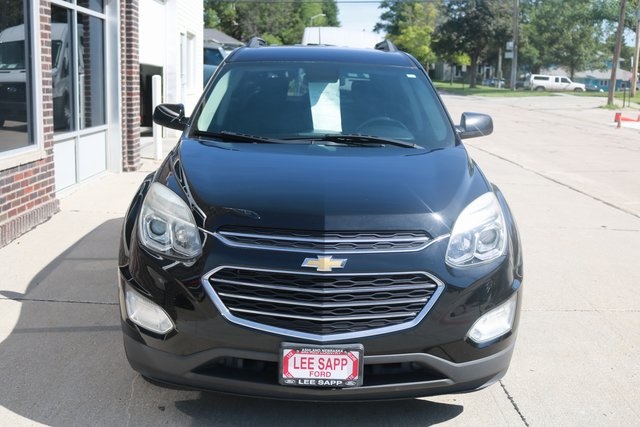 2017 Chevrolet Equinox LT photo 4