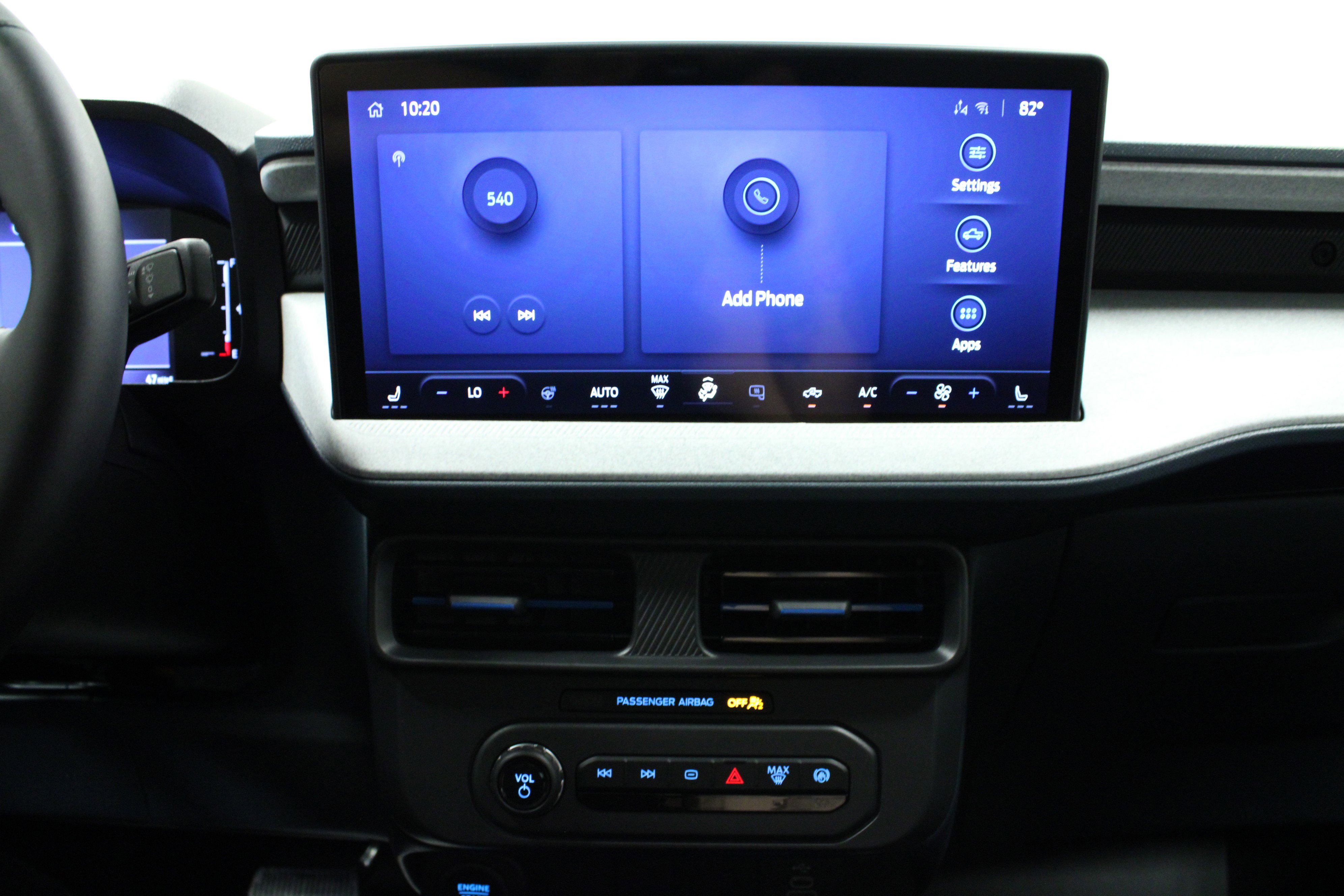 2025 Ford Maverick XLT photo 17