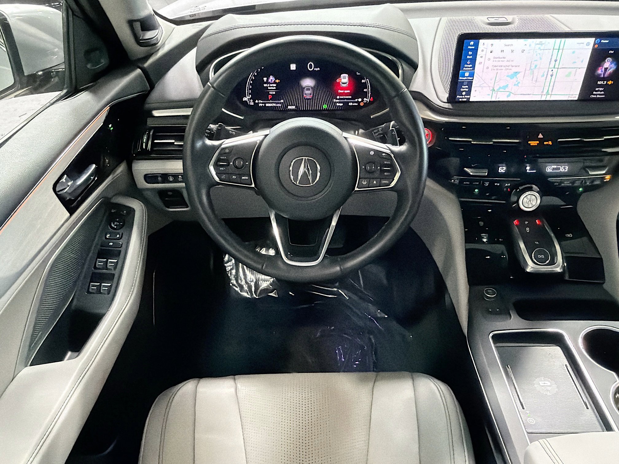 2025 Acura MDX Technology SH-AWD photo 3