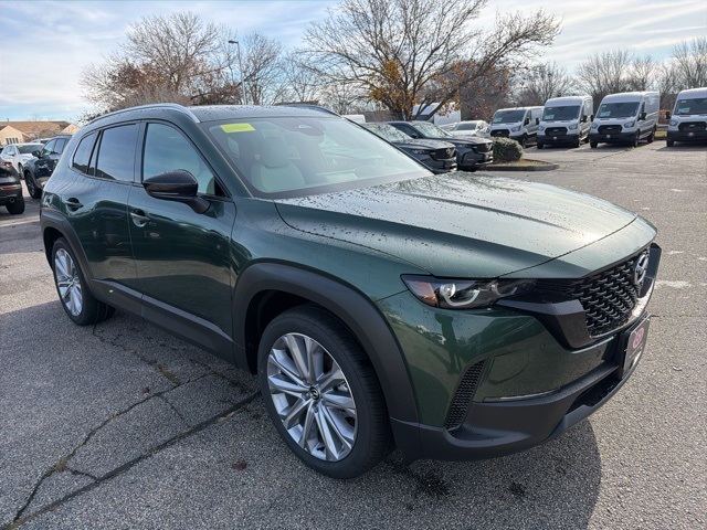 2026 Mazda CX-50 Premium's photo