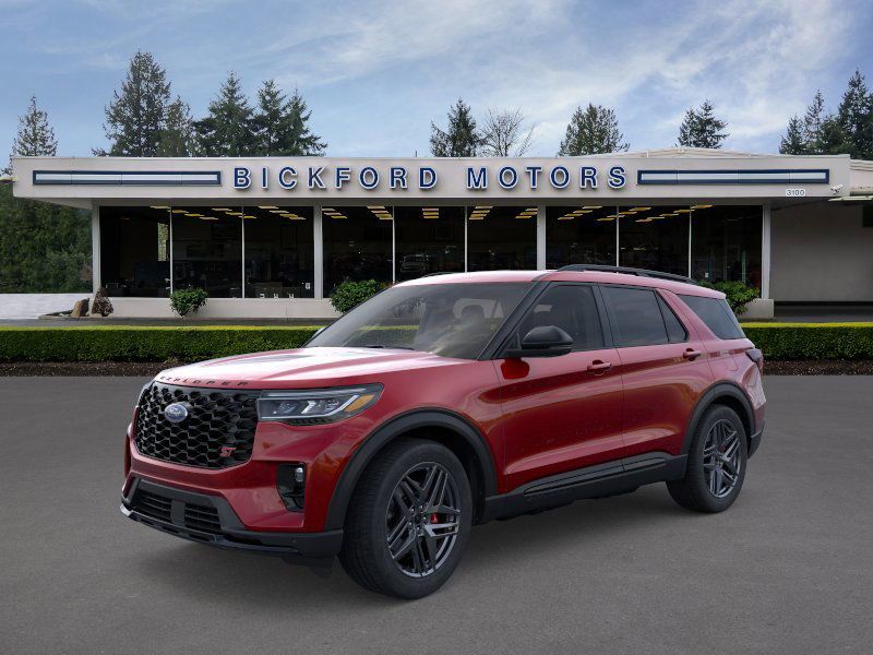 2025 Ford Explorer ST's photo
