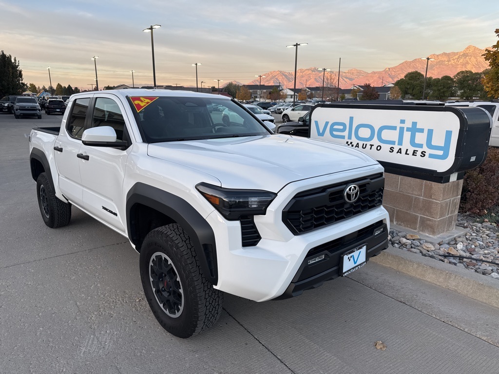2024 Toyota Tacoma TRD Off Road's photo