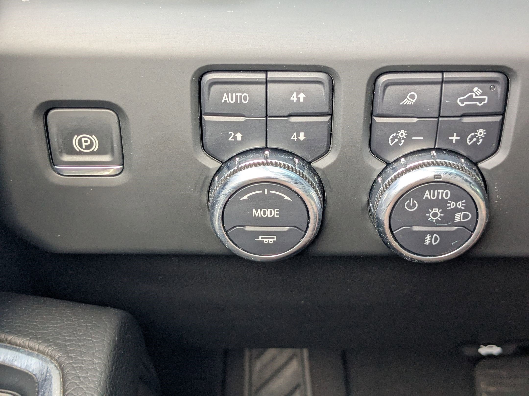 2024 Gmc Sierra 3500 HD Denali photo 16
