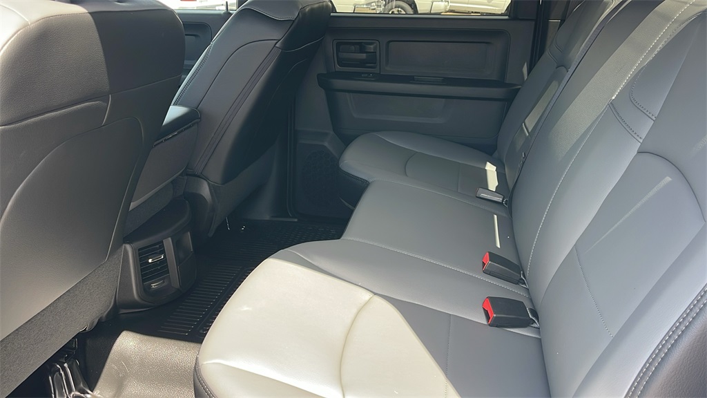 2025 Ram 2500 Tradesman photo 10