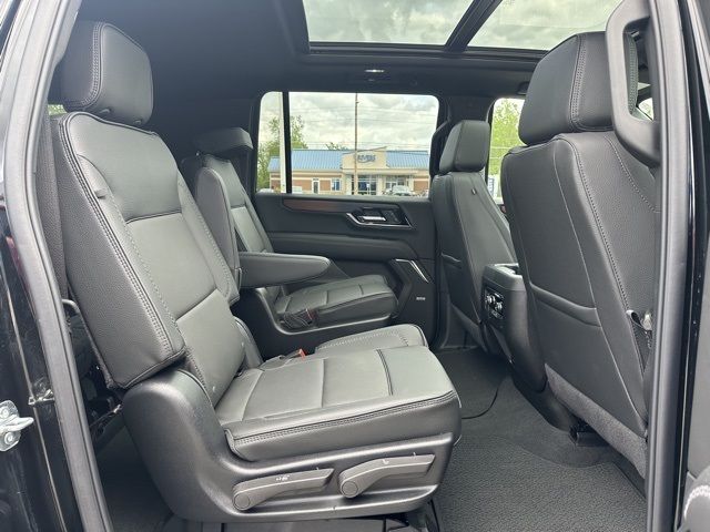 2025 Gmc Yukon XL Denali photo 11