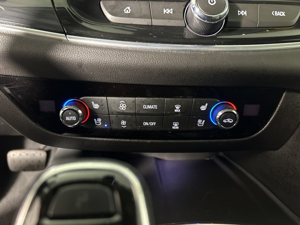 2021 Buick Enclave Premium photo 24
