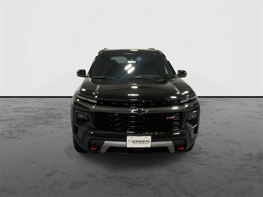 2026 Chevrolet Traverse Z71 photo 3