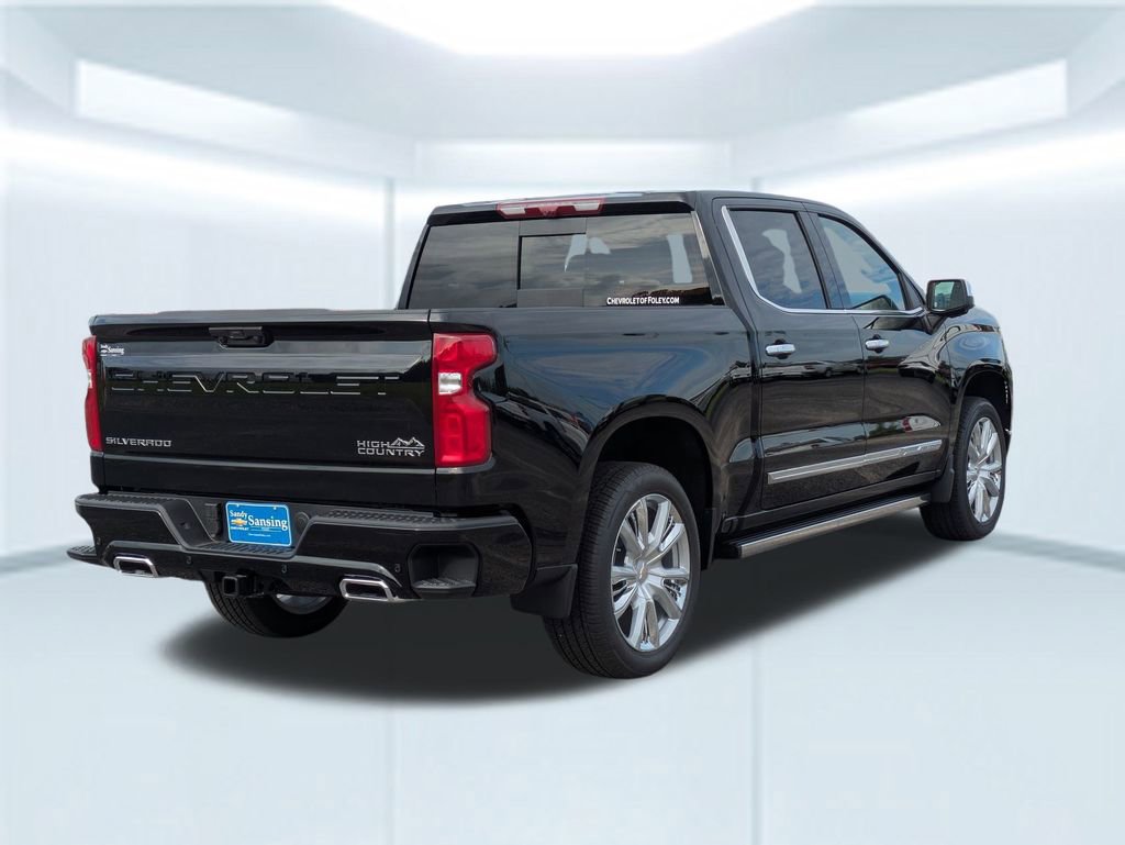 2025 Chevrolet Silverado 1500 High Country photo 4