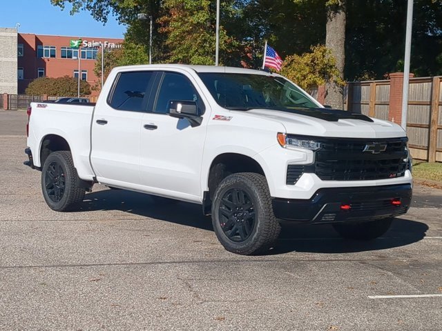 2026 Chevrolet Silverado 1500 LT Trail Boss photo 2