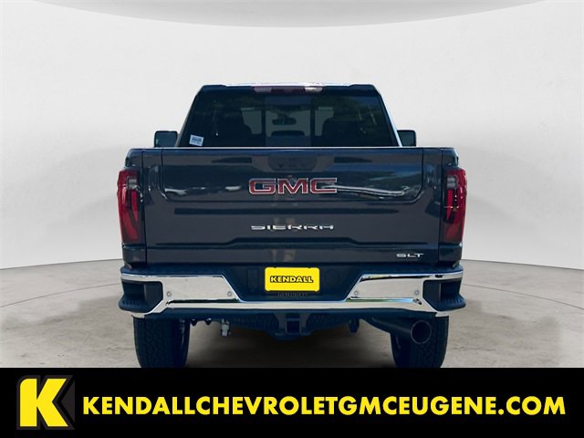2025 Gmc Sierra 3500 HD SLT photo 4