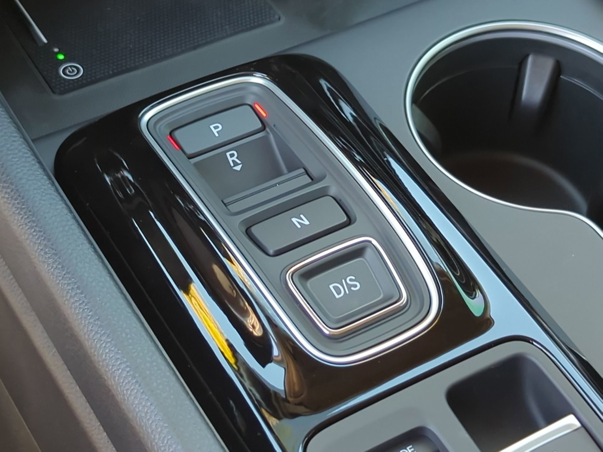 2025 Honda Pilot Touring photo 28