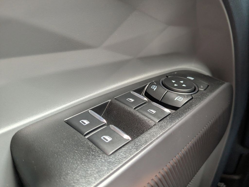 2025 Ford Maverick XL photo 23