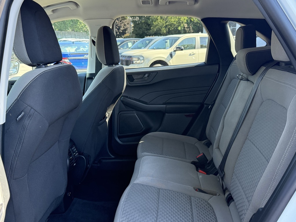 2022 Ford Escape SE photo 24