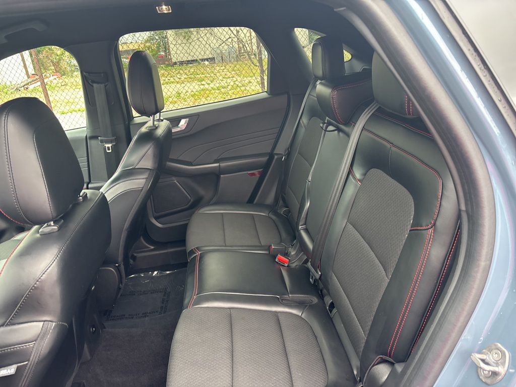 2023 Ford Escape ST-Line photo 19
