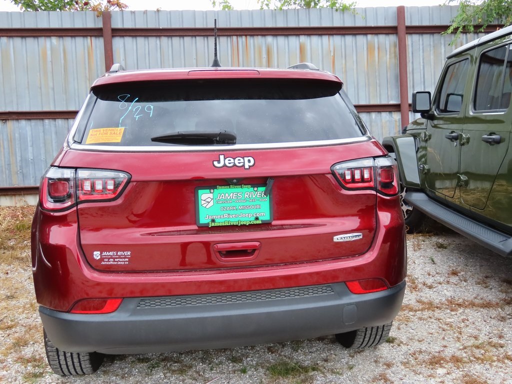 2022 Jeep Compass Latitude photo 12