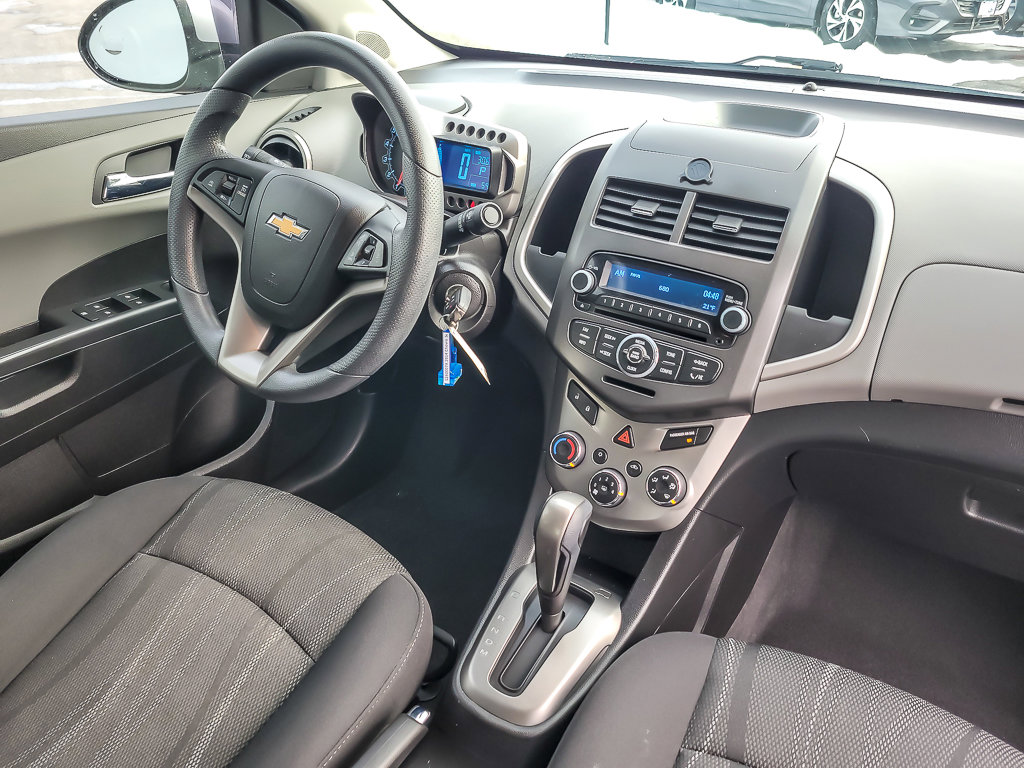 2014 CHEVROLET SONIC - Image 20