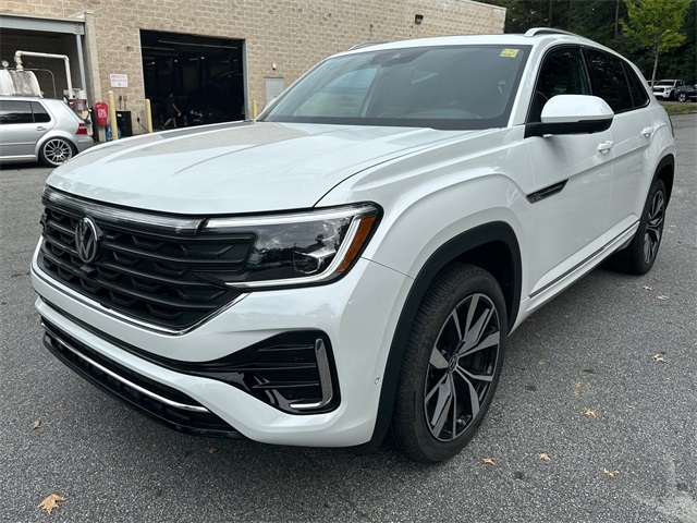 2025 Volkswagen Atlas Cross Sport SEL Premium R-Line photo 3
