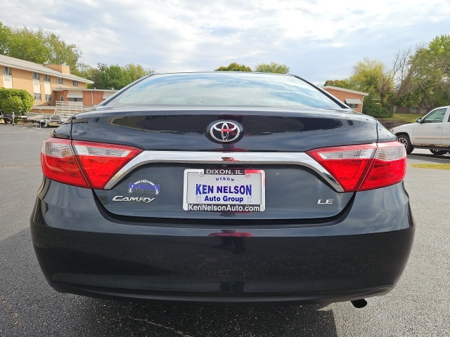 2017 Toyota Camry XLE XSE photo 3