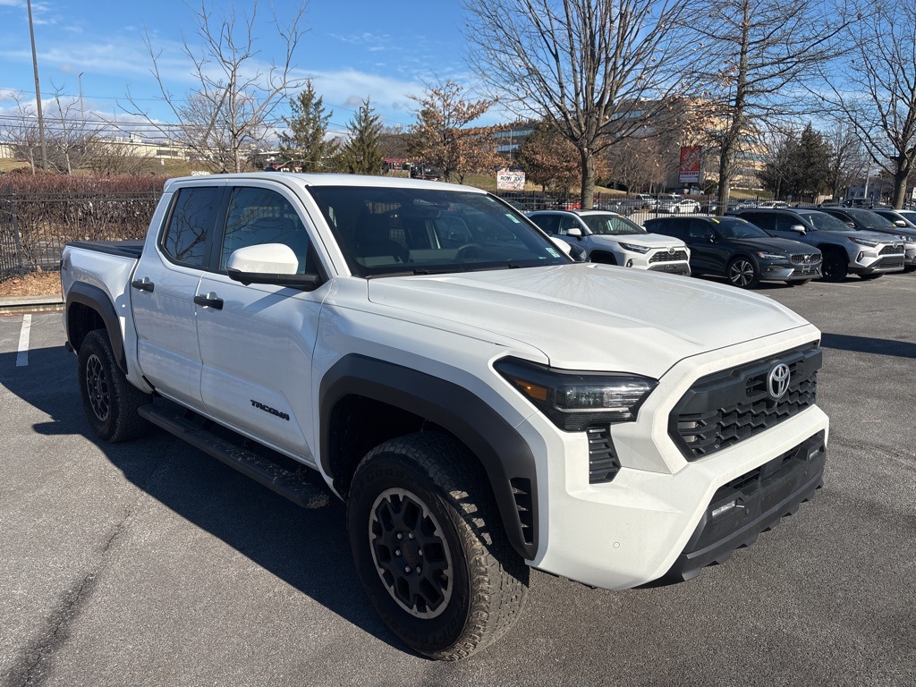 2025 Toyota Tacoma TRD Off Road's photo