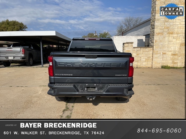 2019 Chevrolet Silverado 1500 Custom photo 5