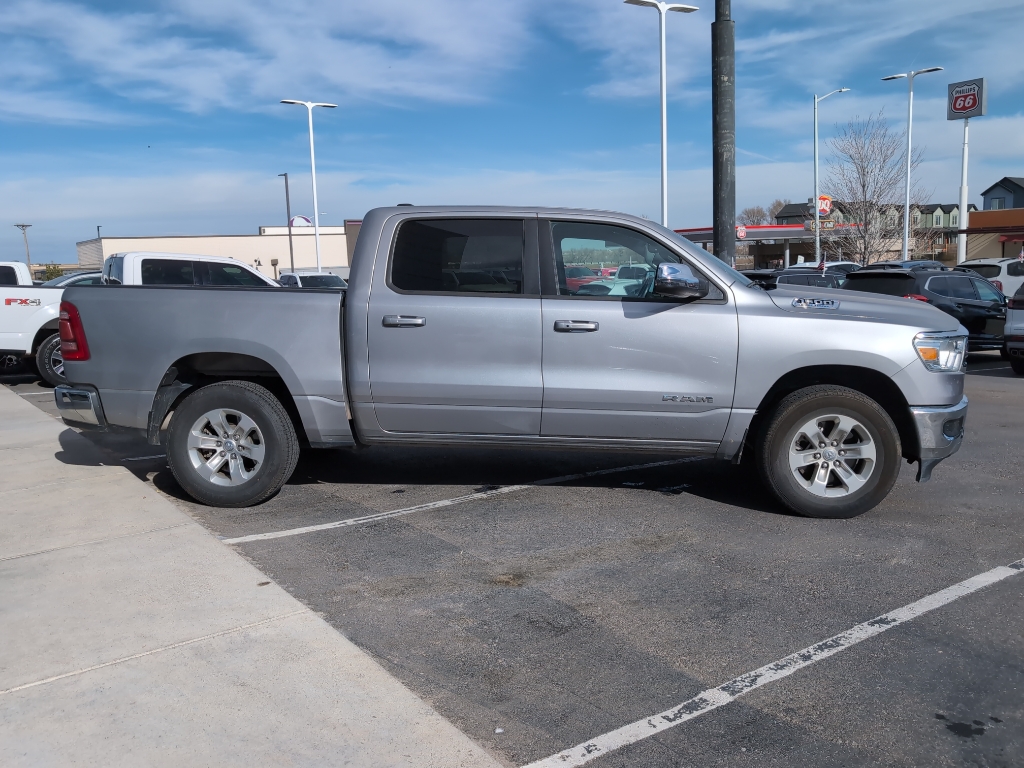 2024 Ram 1500 Laramie photo 4