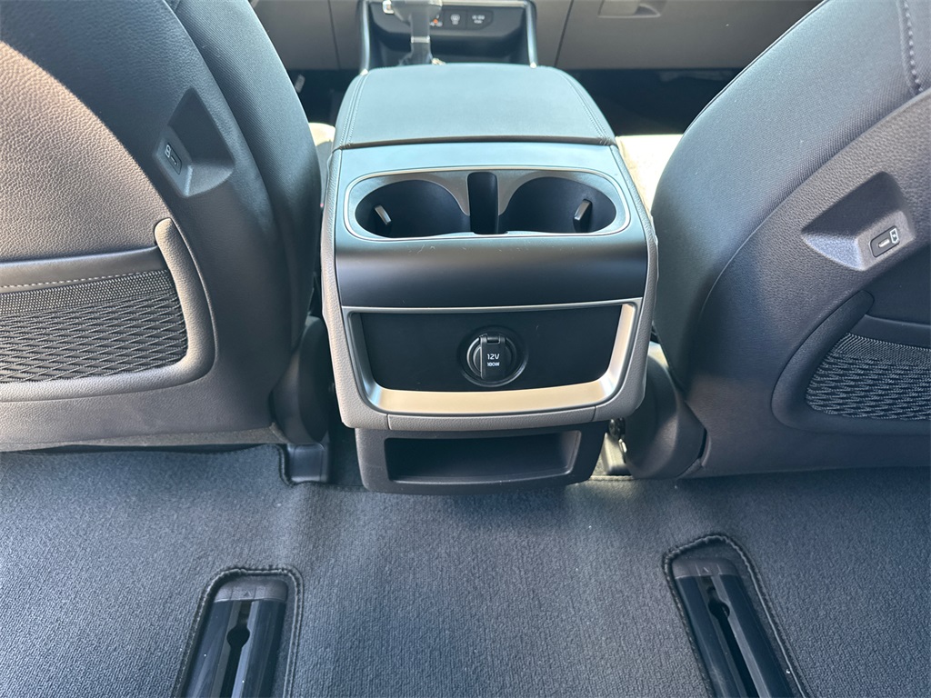 2026 Kia Carnival LX photo 18