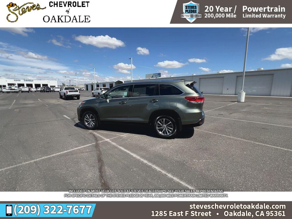 2019 Toyota Highlander XLE photo 5