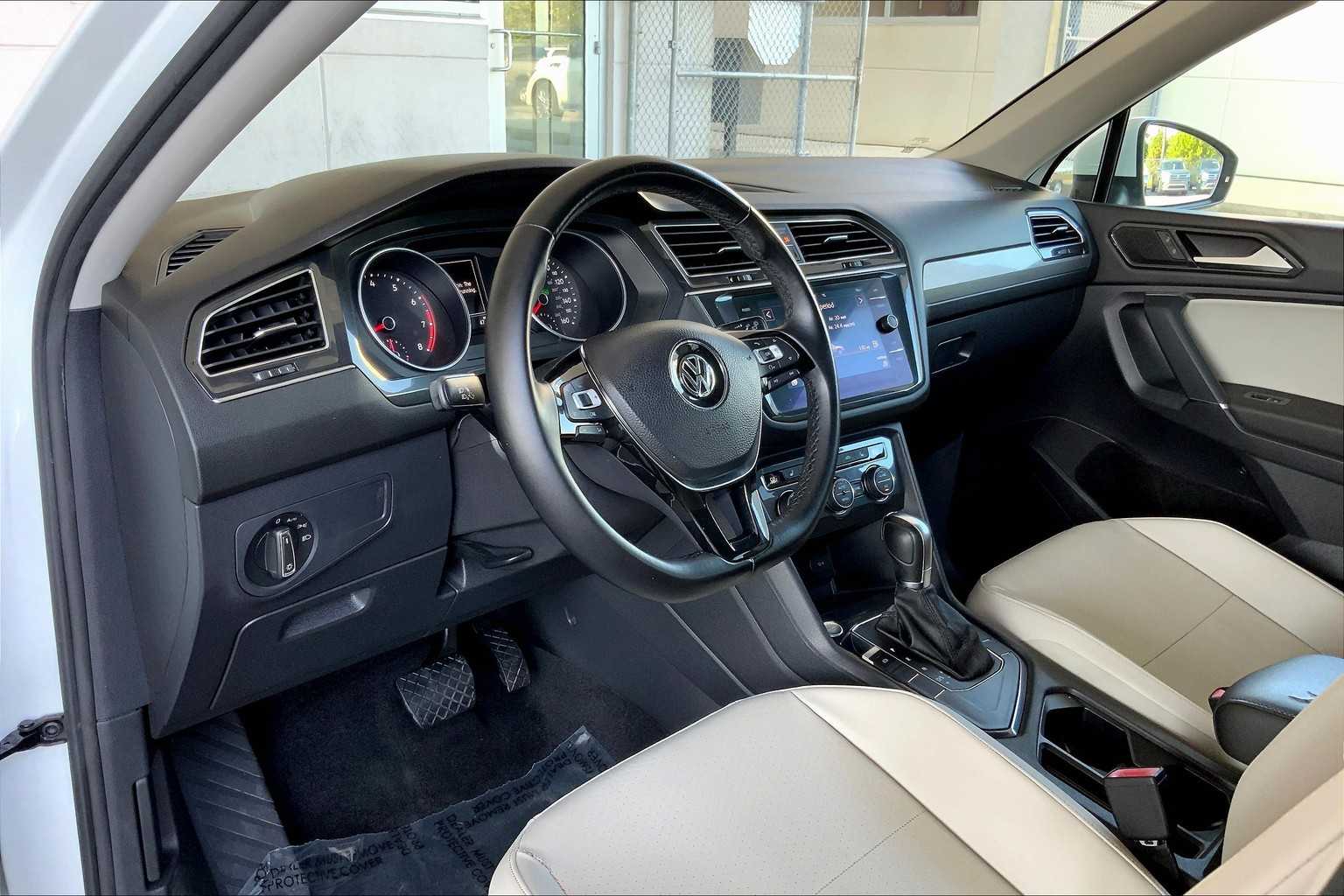 2018 Volkswagen Tiguan SE photo 17