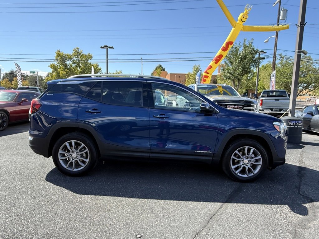 2023 Gmc Terrain SLT photo 3