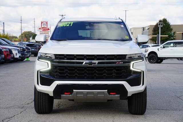 2021 Chevrolet Suburban Z71 photo 2