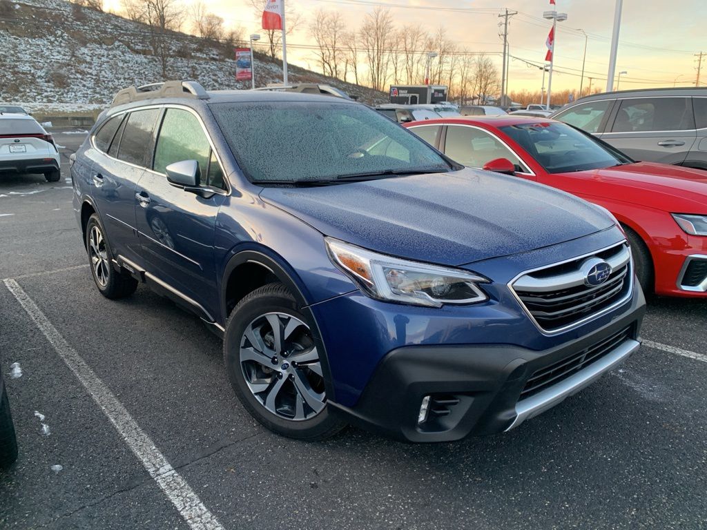 2021 Subaru Outback Touring's photo