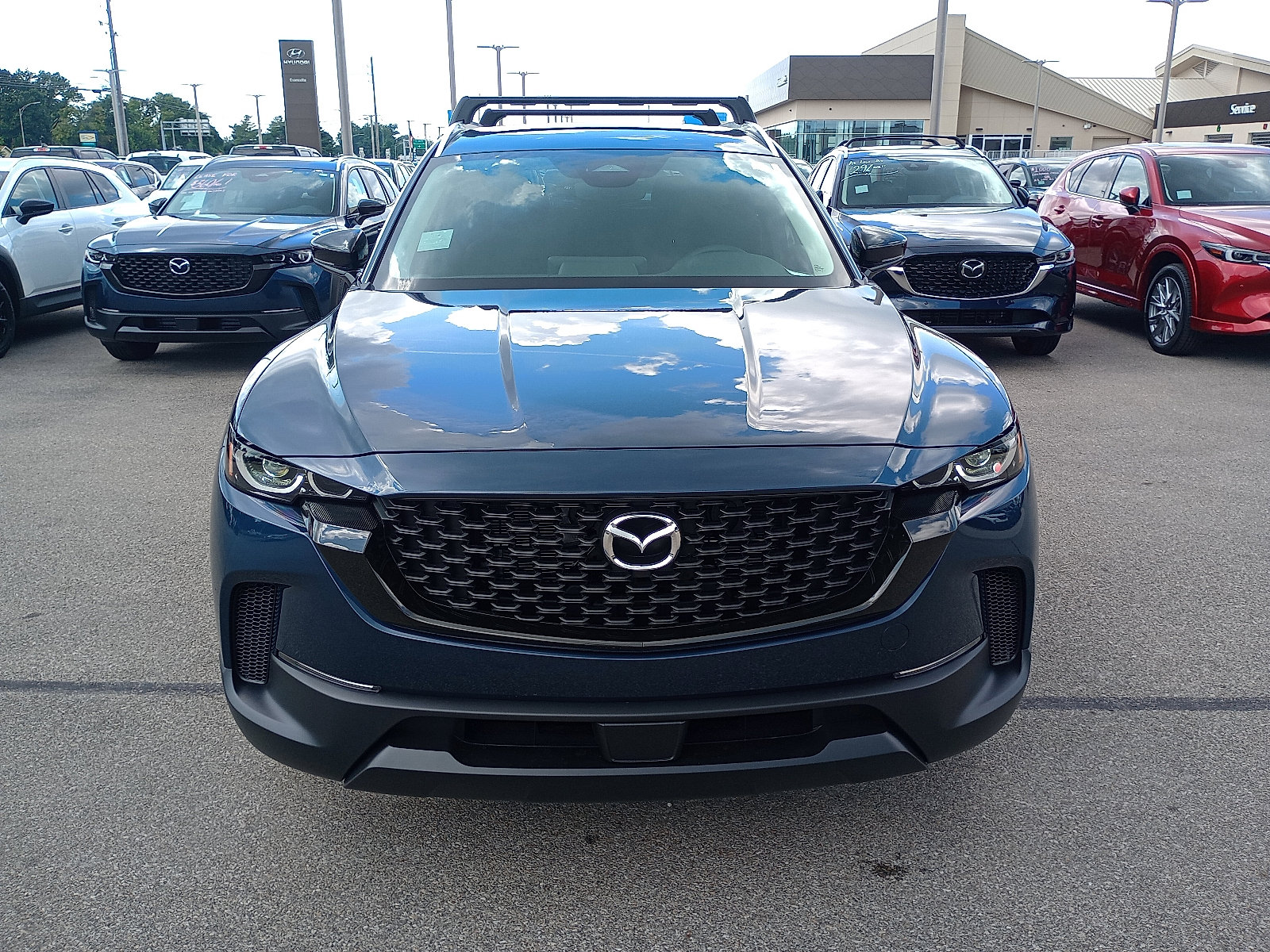 2025 Mazda CX-50 Preferred photo 3