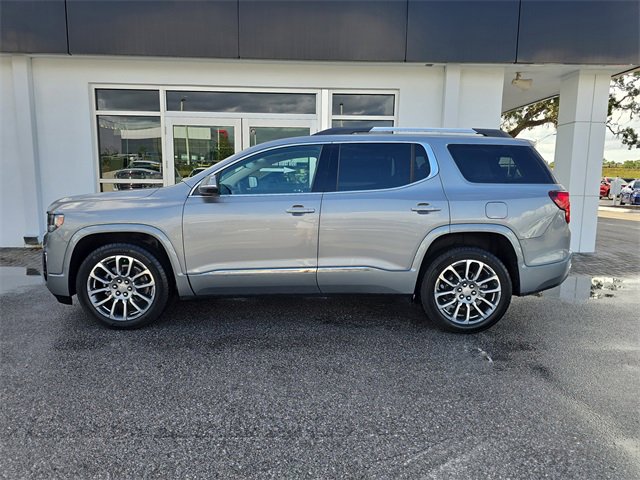2023 Gmc Acadia Denali photo 3