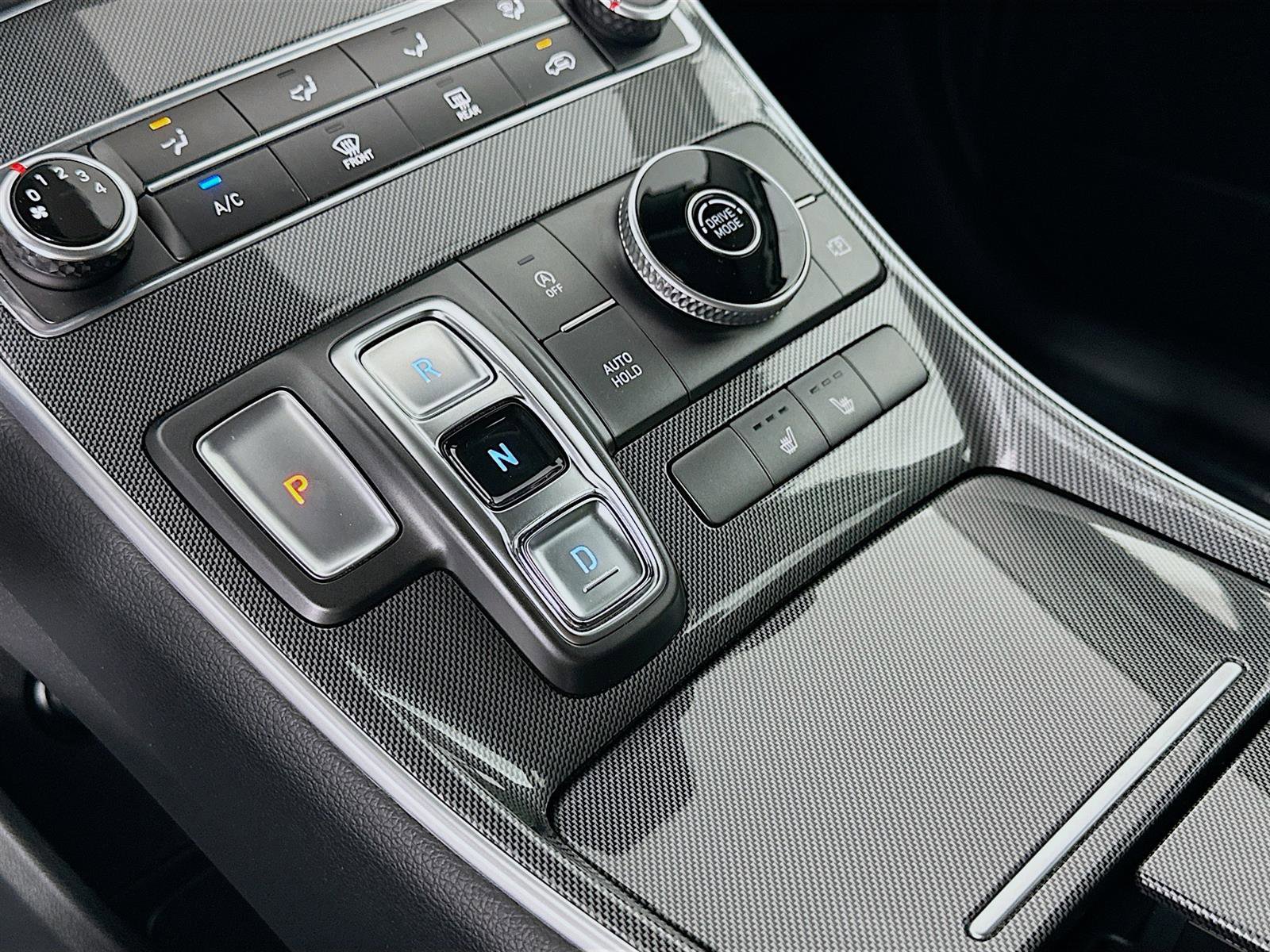2022 Hyundai Santa Fe SEL photo 16