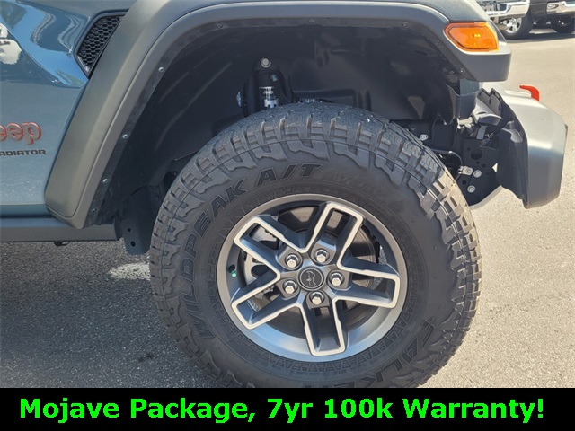 2024 Jeep Gladiator Mojave photo 10