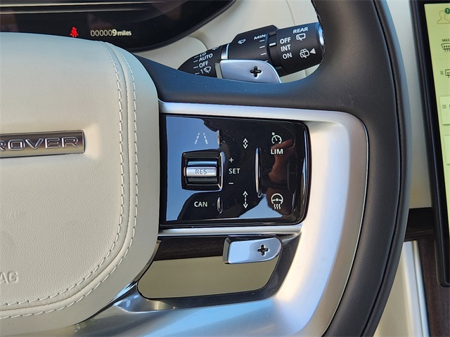 2025 Land Rover Range Rover SE photo 27