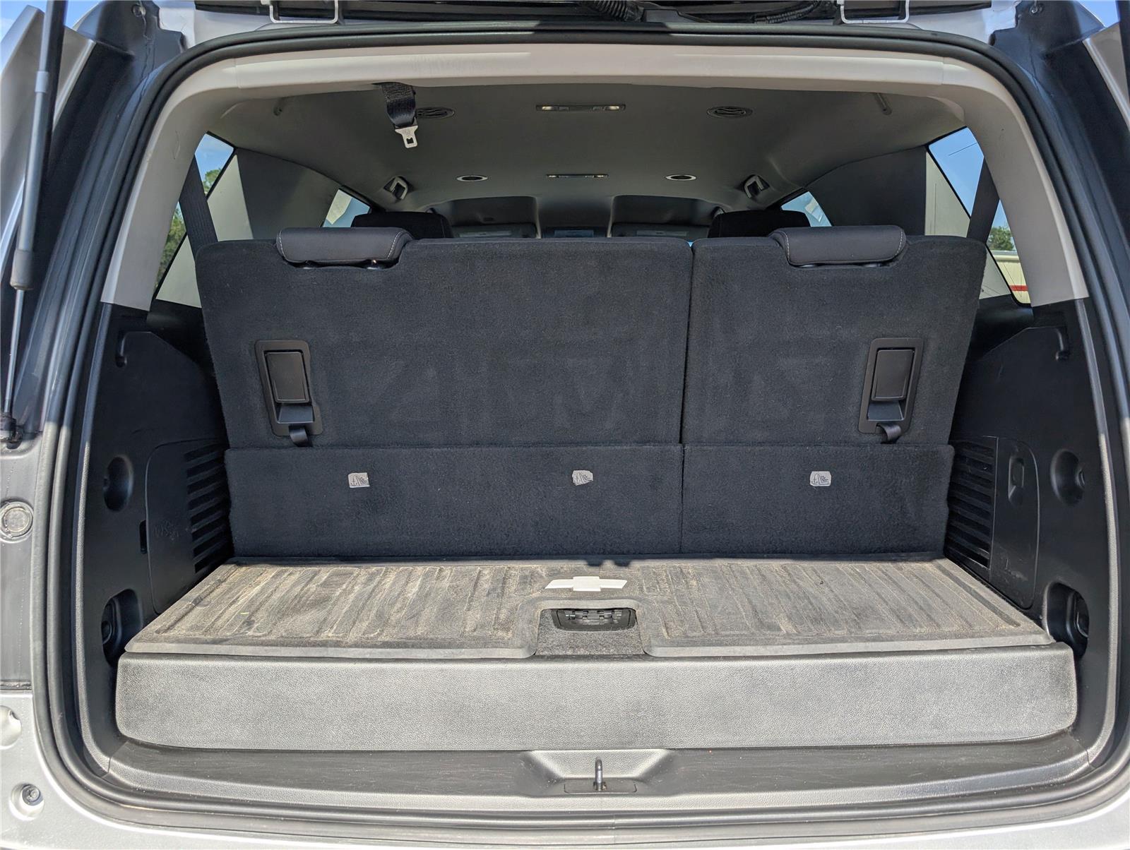 2018 Chevrolet Tahoe LS photo 25