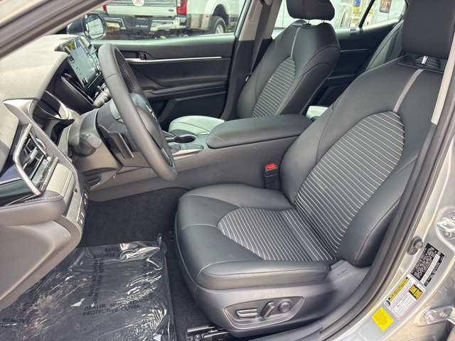 2024 Toyota Camry SE photo 15